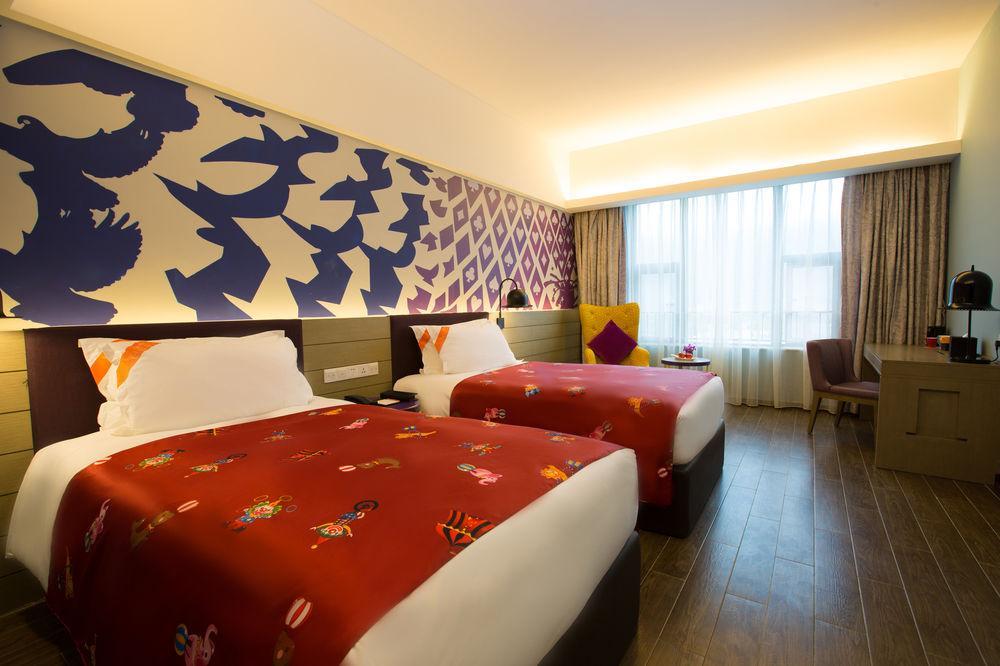 Chimelong Circus Hotel จูไห่ ภายนอก รูปภาพ