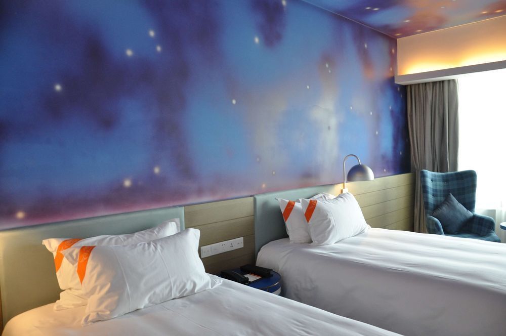 Chimelong Circus Hotel จูไห่ ภายนอก รูปภาพ