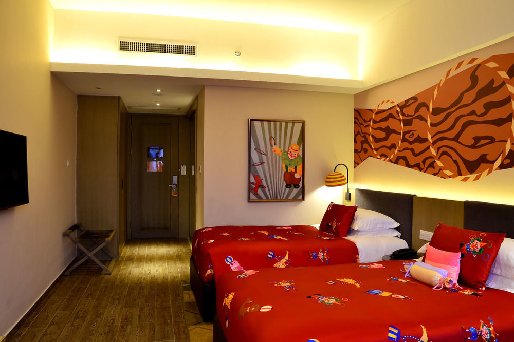 Chimelong Circus Hotel จูไห่ ภายนอก รูปภาพ